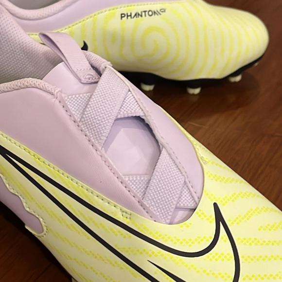 Nike JR Phantom GX Academy FG MG Cleats Shoes DD9549 705 Boys Girls Youth Size 6 - Picture 11 of 16